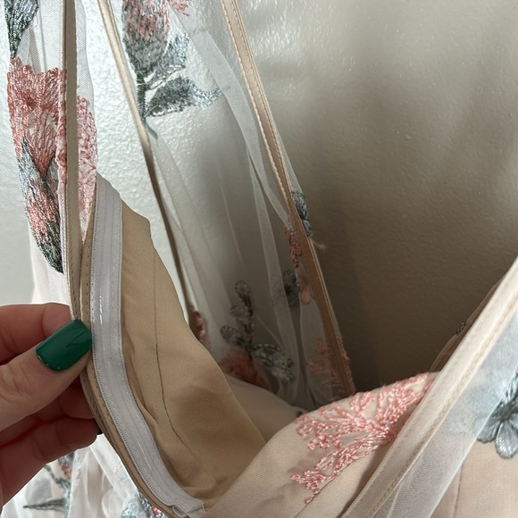 NWT Avec Les Filles Maxi Embroidered Gown - Picture 5 of 10